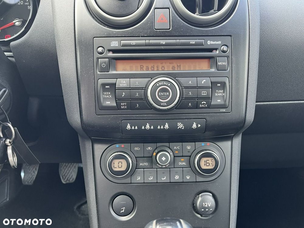 Nissan Qashqai - 15