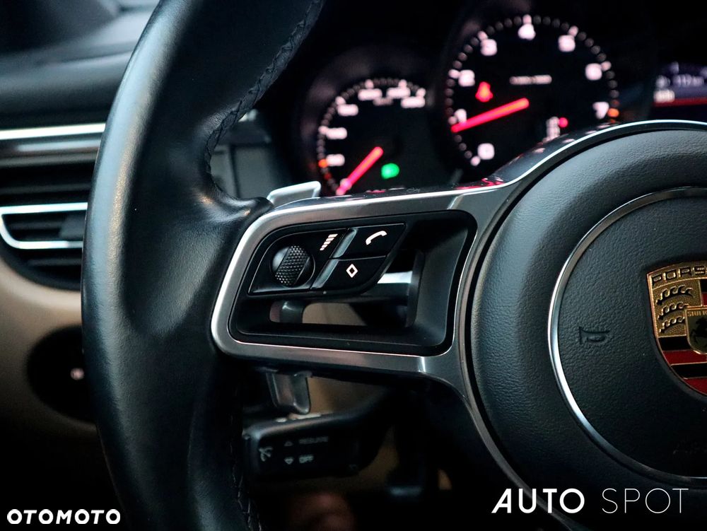 Porsche Macan Standard - 20