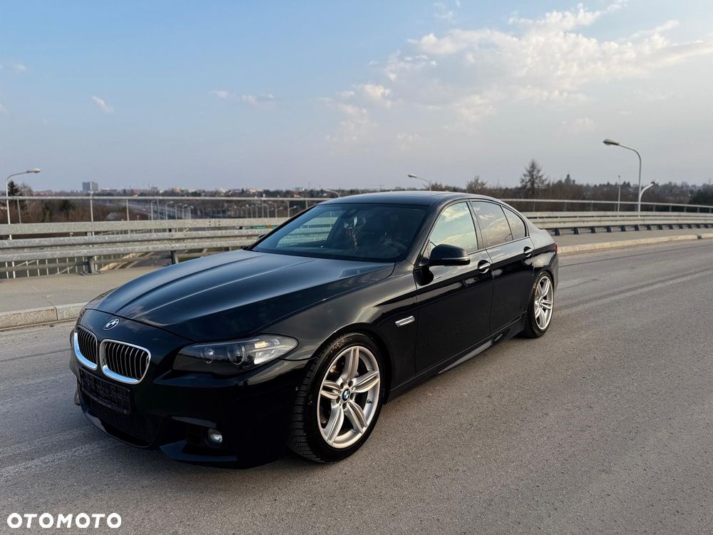 BMW Seria 5 550i - 1