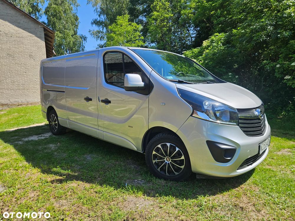 Opel Vivaro - 2