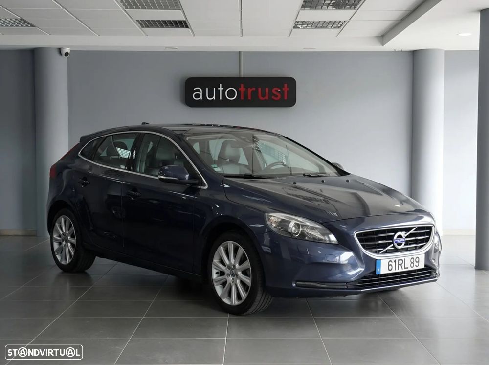 Volvo V40 1.6 D2 Volvo Ocean Race - 2