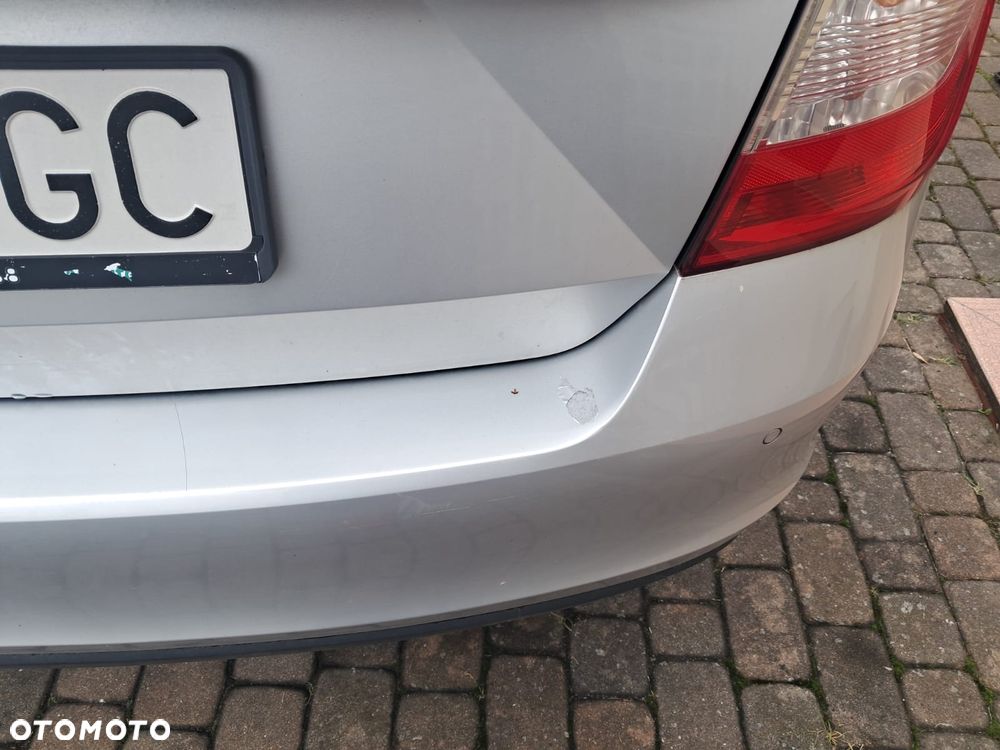 Skoda RAPID 1.4 TDI Active - 10