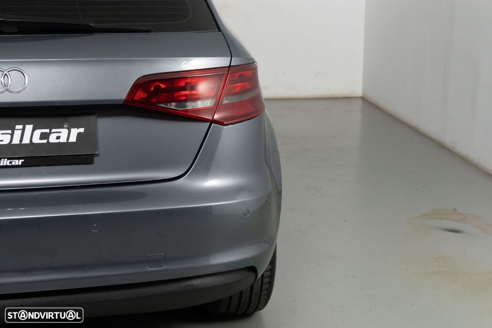 Audi A3 Sportback 1.6 TDI Sport - 19