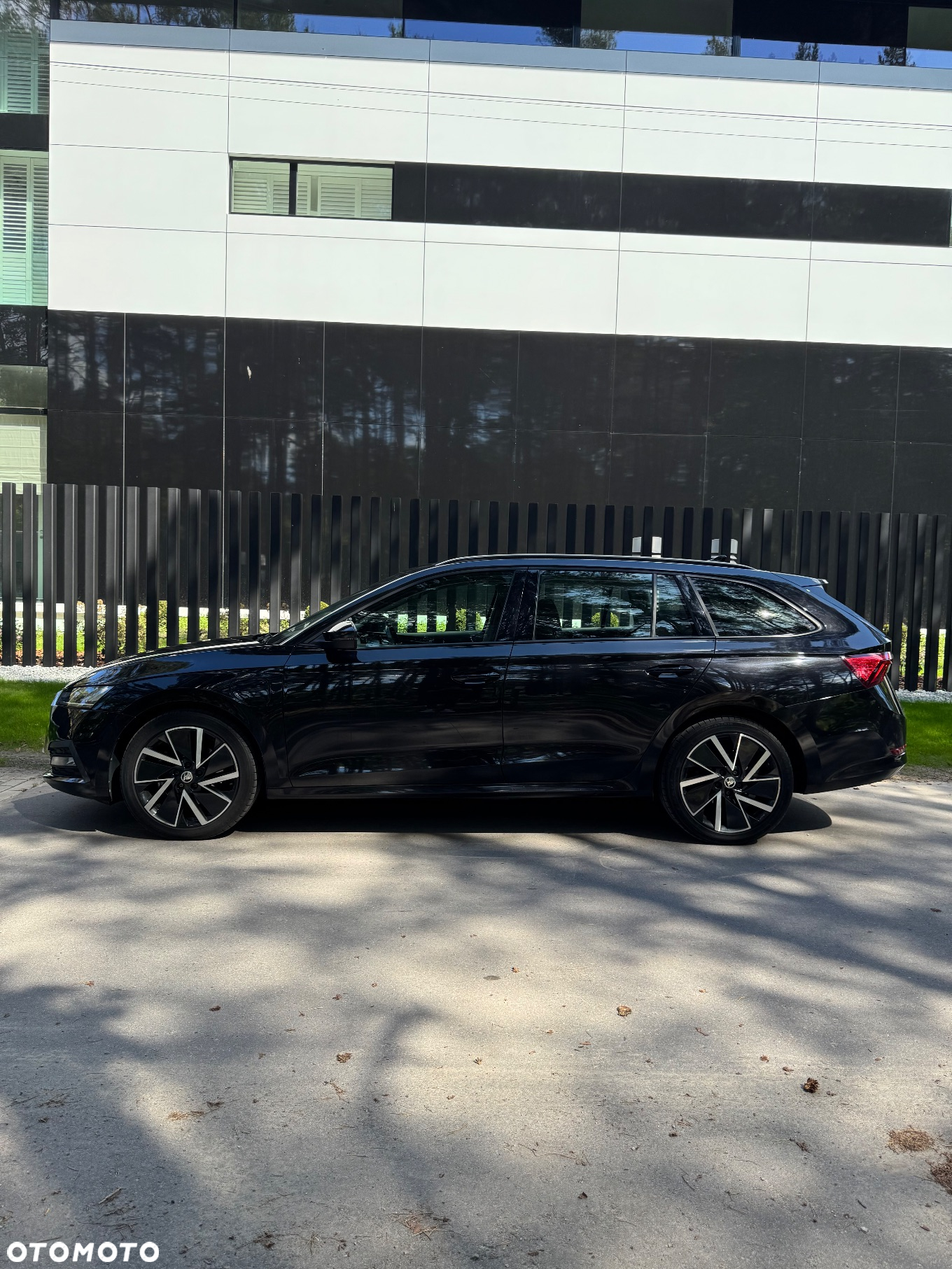 Skoda Octavia Combi 1.4 TSI DSG Ambition - 6