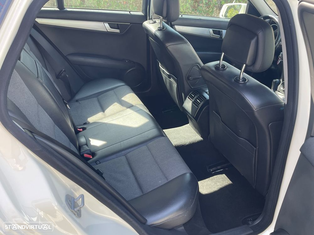 Mercedes-Benz C 220 CDi Avantgarde - 11