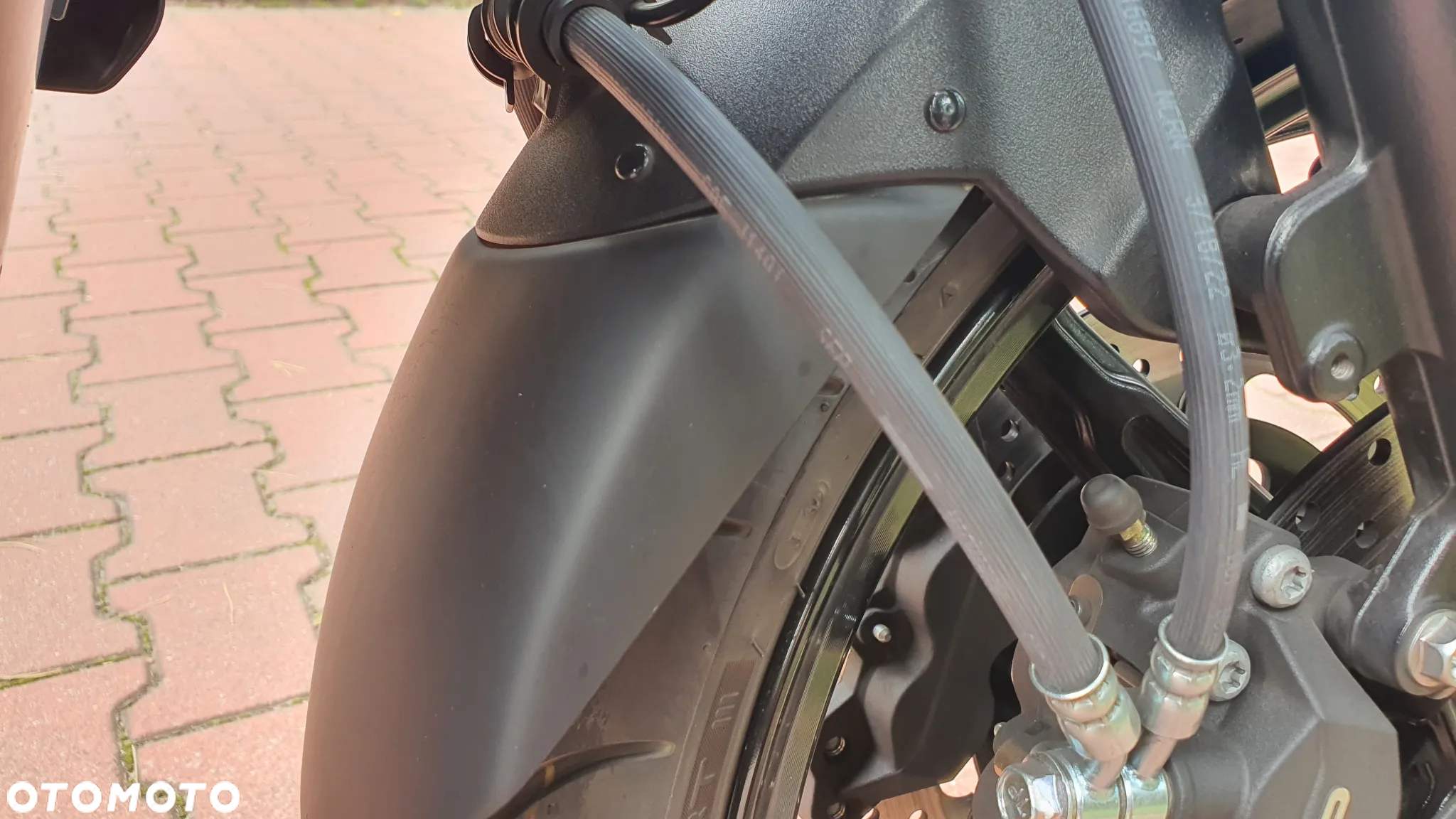 Suzuki SV - 9