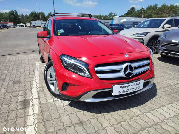 Mercedes-Benz GLA 200