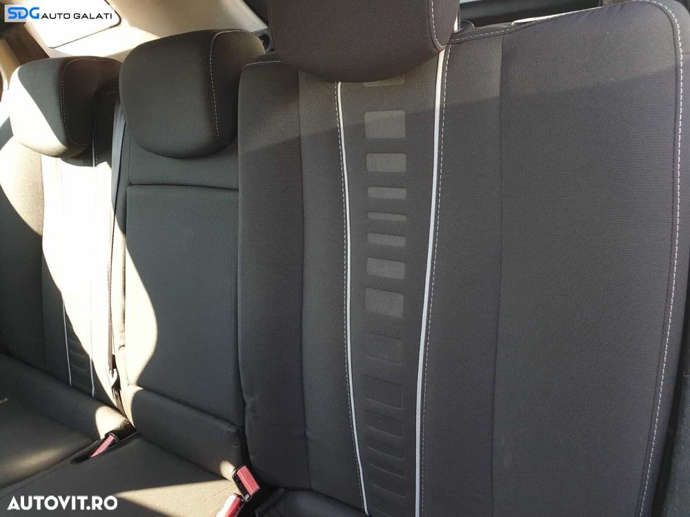 Interior Textil Scaun Fata Dreapta Bancheta Sezut cu Spatar Textil Fara Incalzire Renault Megane 3 Grandtour 2008 - 2015 [C1641] [C1643] - 2