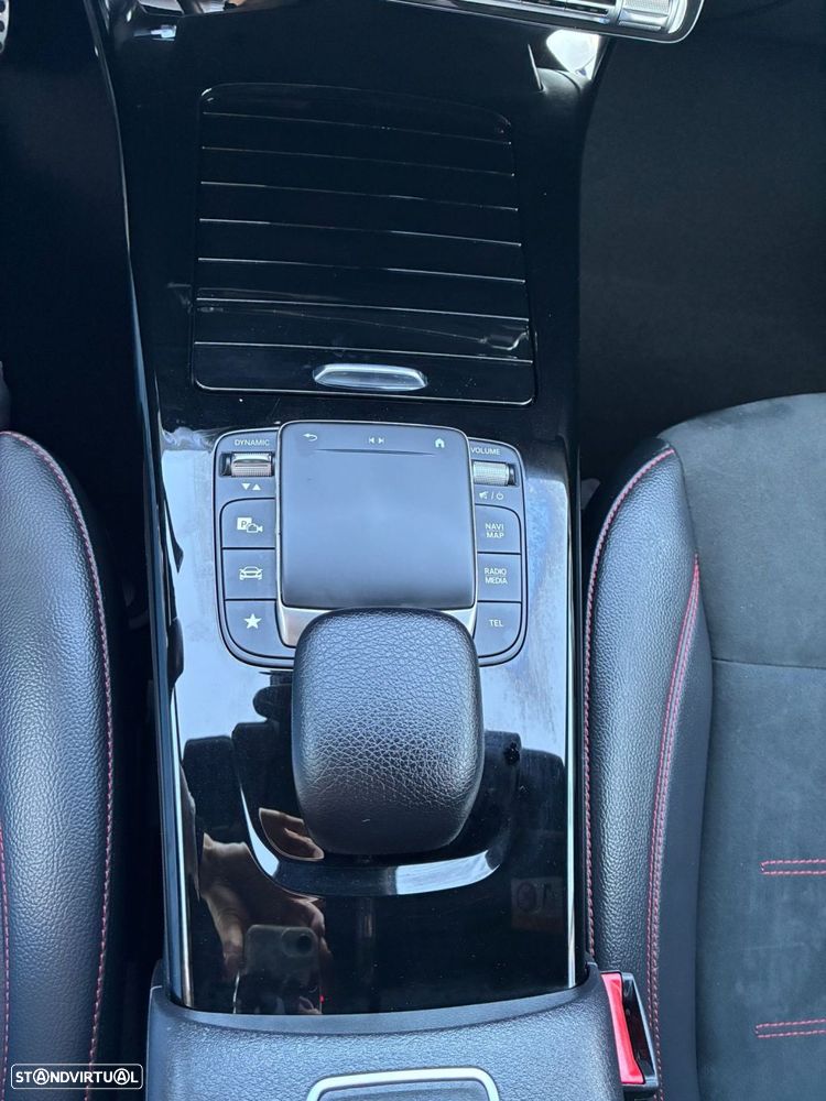 Mercedes-Benz CLA 250 - 16