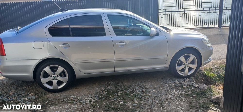 Skoda Octavia 1.6 TDI DPF Active - 5