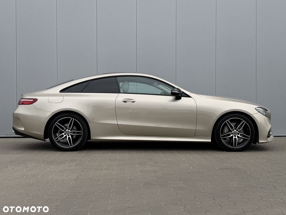 Mercedes-Benz Klasa E 220 d 9G-TRONIC - 11