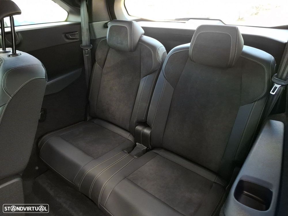Peugeot 5008 1.2 Hybrid GT e-DCS6 - 13