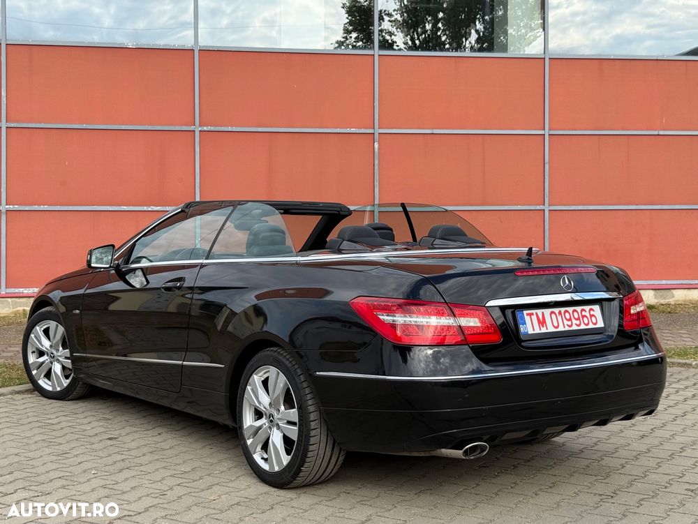 Mercedes-Benz E 220 CDI DPF BlueEFFICIENCY 7G-TRONIC Elegance - 34