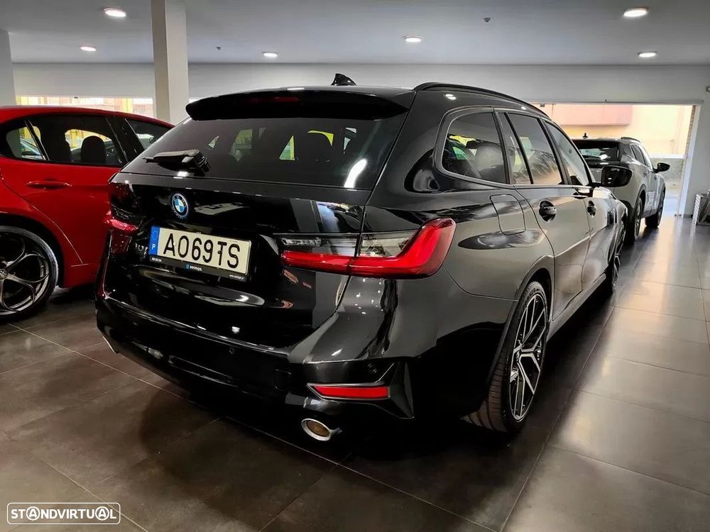 BMW 320 e Line Sport Auto — fotografia 49