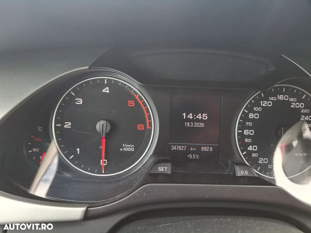 Audi A4 2.0 TDI DPF Attraction - 6