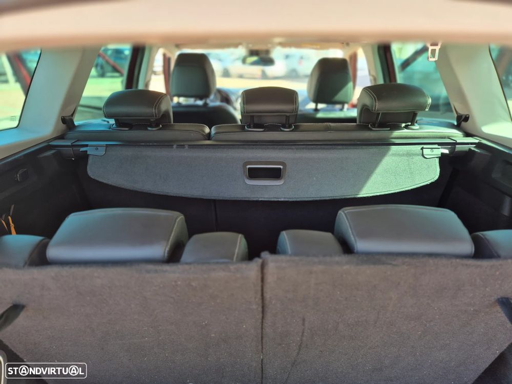 Renault Grand Scénic - 9