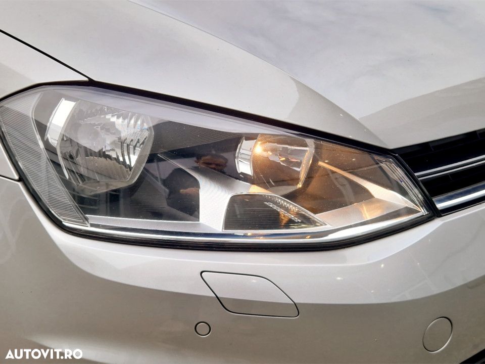 Volkswagen Golf 1.2 TSI Comfortline - 9