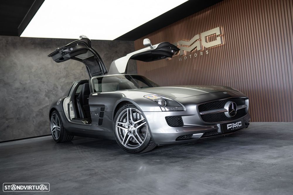 Mercedes-Benz SLS 63 AMG - 7