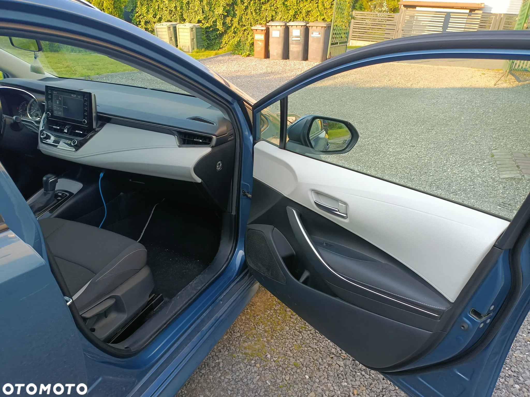 Toyota Corolla 2.0 Hybrid Comfort - 10