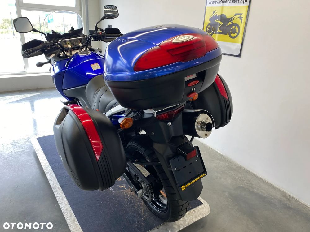 Suzuki V-STROM - 18