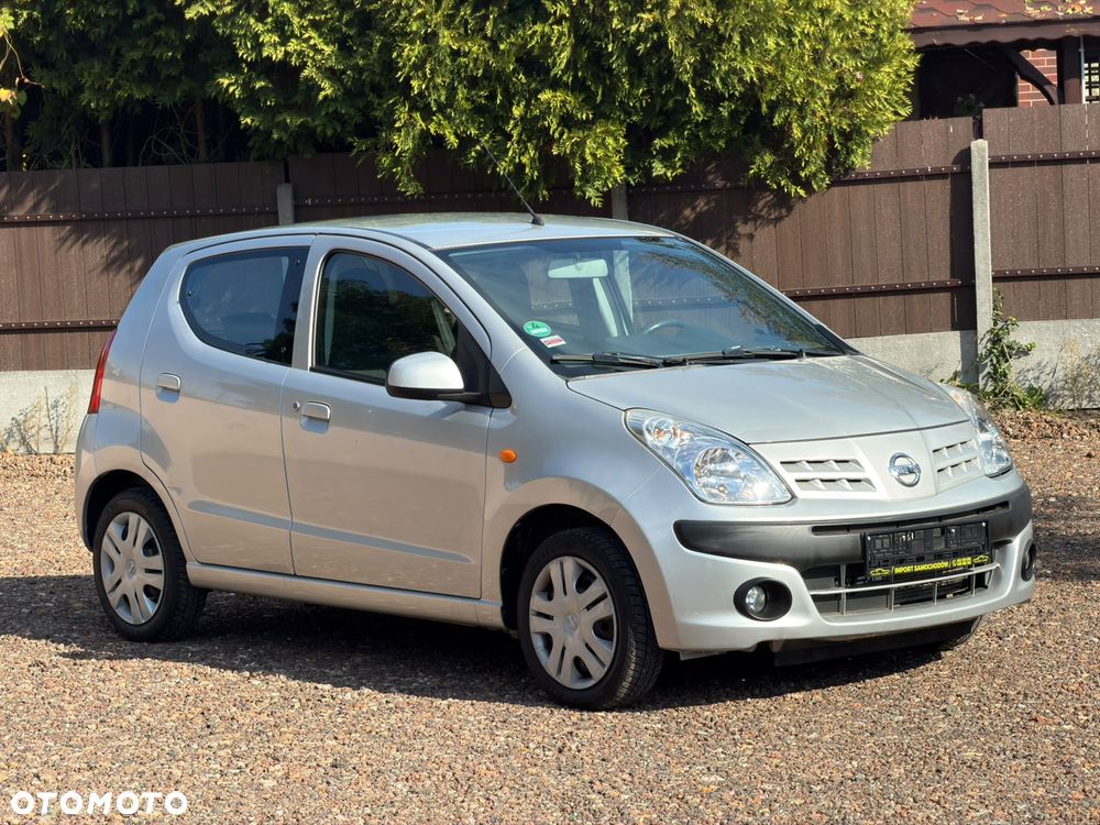 Nissan Pixo