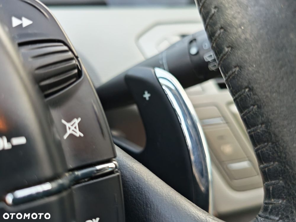 Citroën C4 Grand Picasso 1.6 HDi Impress MCP - 10