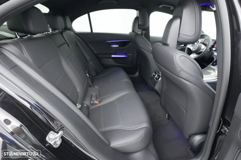 Mercedes-Benz C 300 de Avantgarde - 29