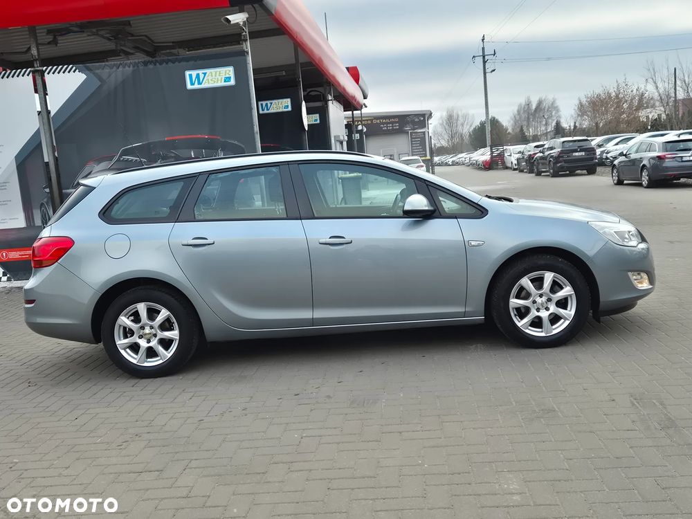 Opel Astra 1.6 Style - 14