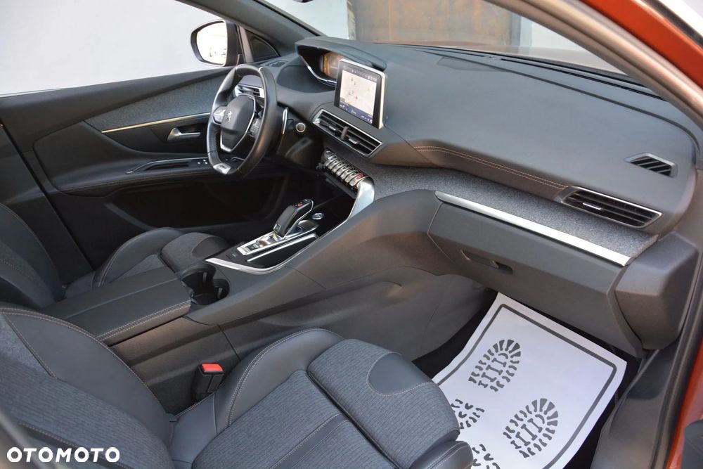 Peugeot 3008 - 22
