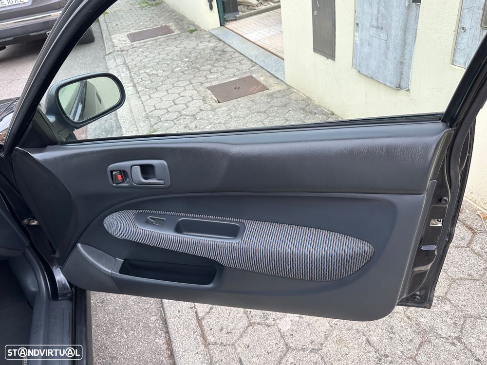 Honda Civic 1.4i S - 13