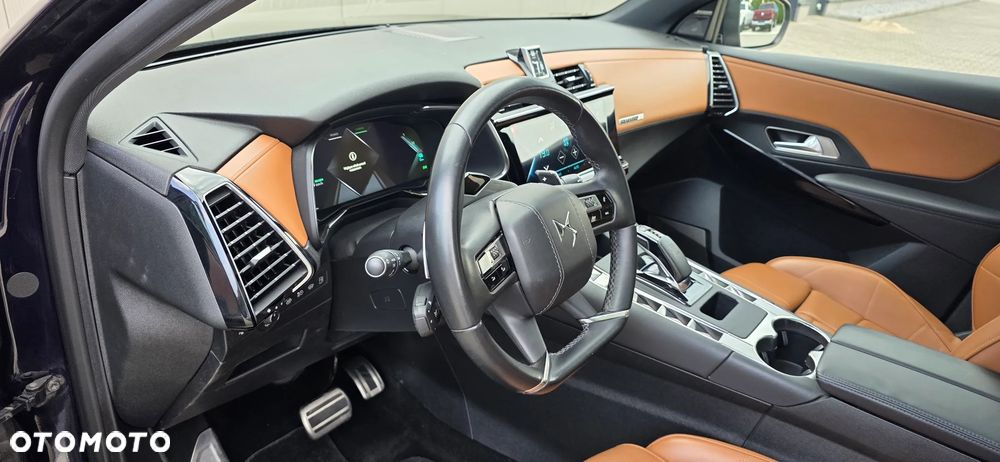 DS Automobiles DS 7 Crossback - 11
