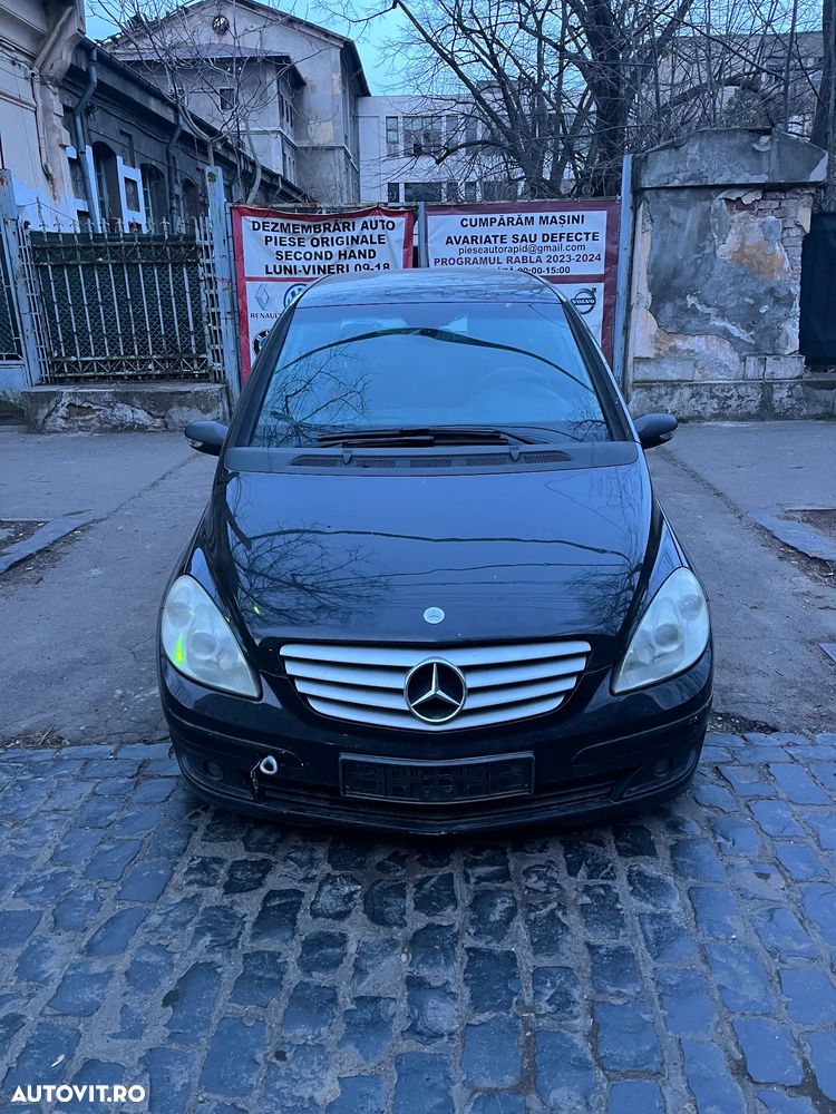 Dezmembrez Mercedes Benz B180 B200 cdi cutie automata negru 2006 - 6