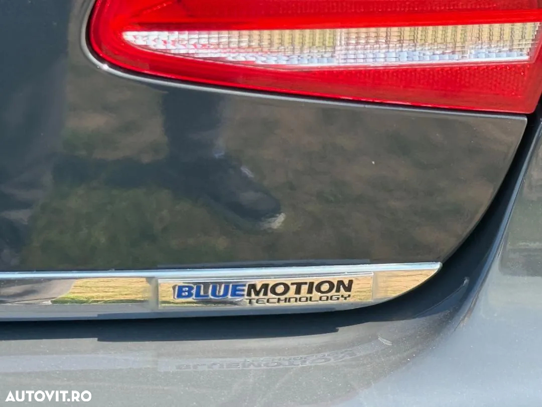 Volkswagen Passat Variant 2.0 TDI BlueMotion Technology DSG Comfortline - 4