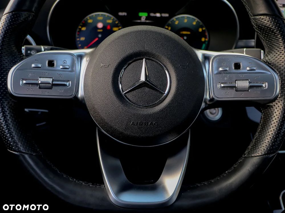 Mercedes-Benz GLC 300 de 4-Matic AMG Line - 27