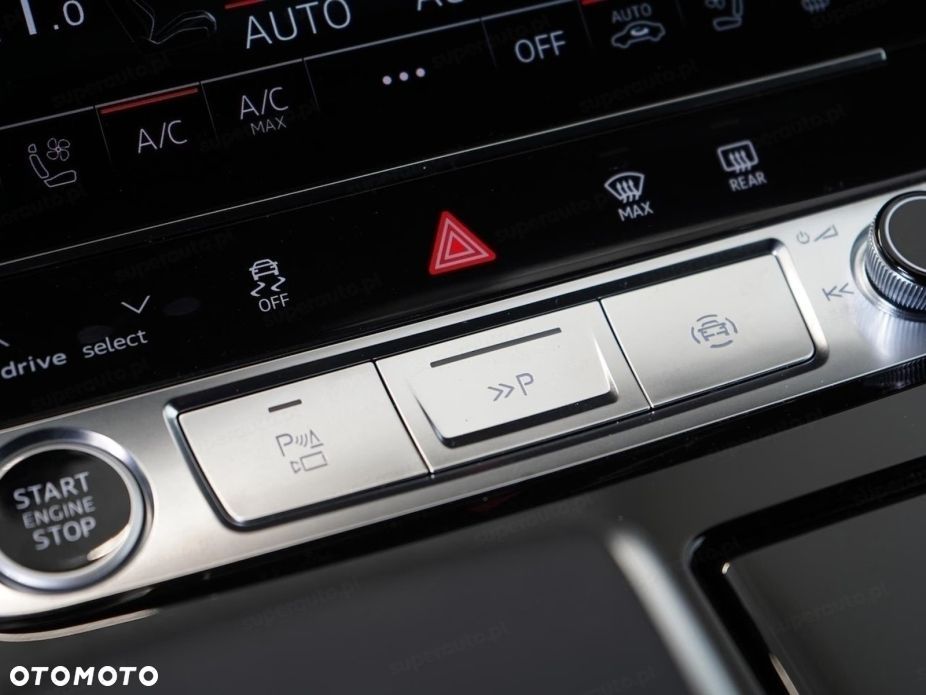 Audi Q8 - 9