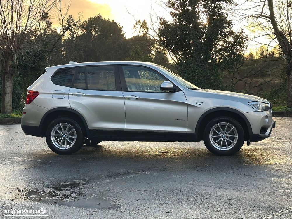 BMW X3 18 d sDrive Line Luxury - 28