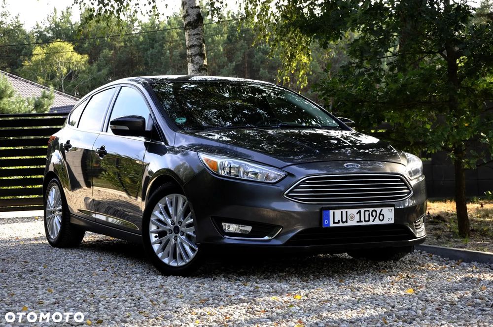 Ford Focus - 8
