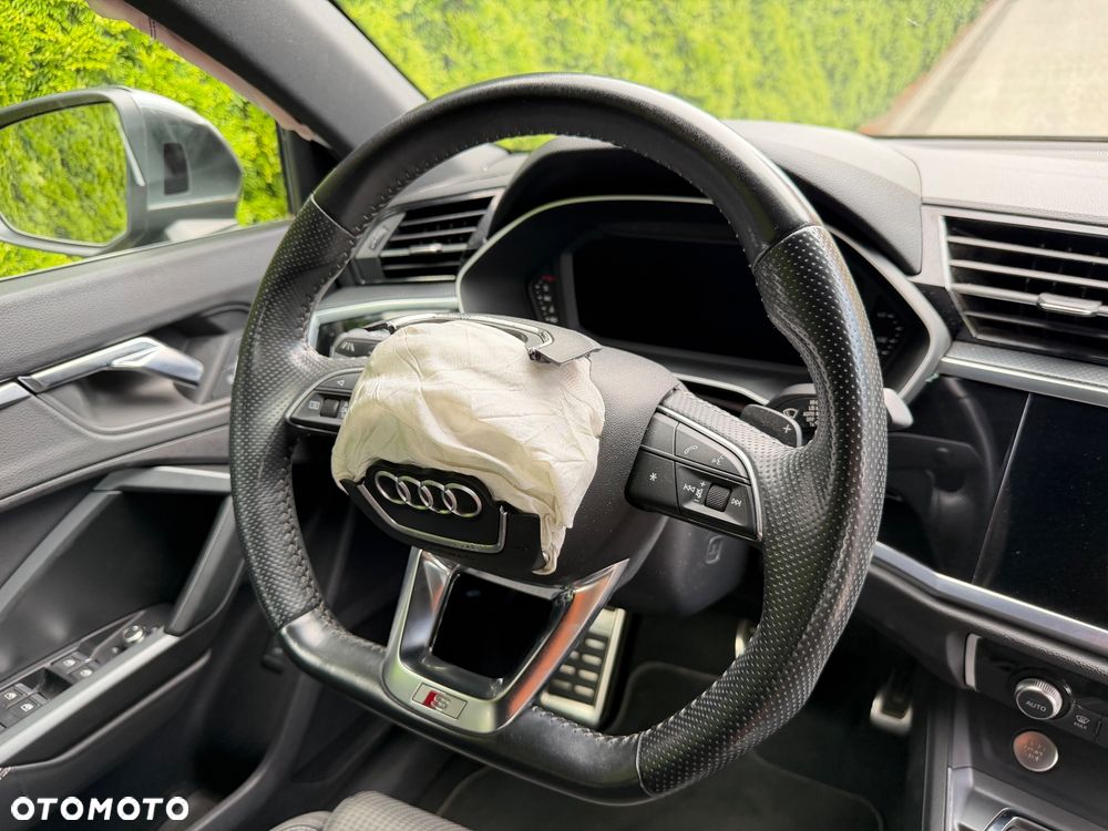 Audi Q3 Sportback 35 TDI S tronic S line - 17