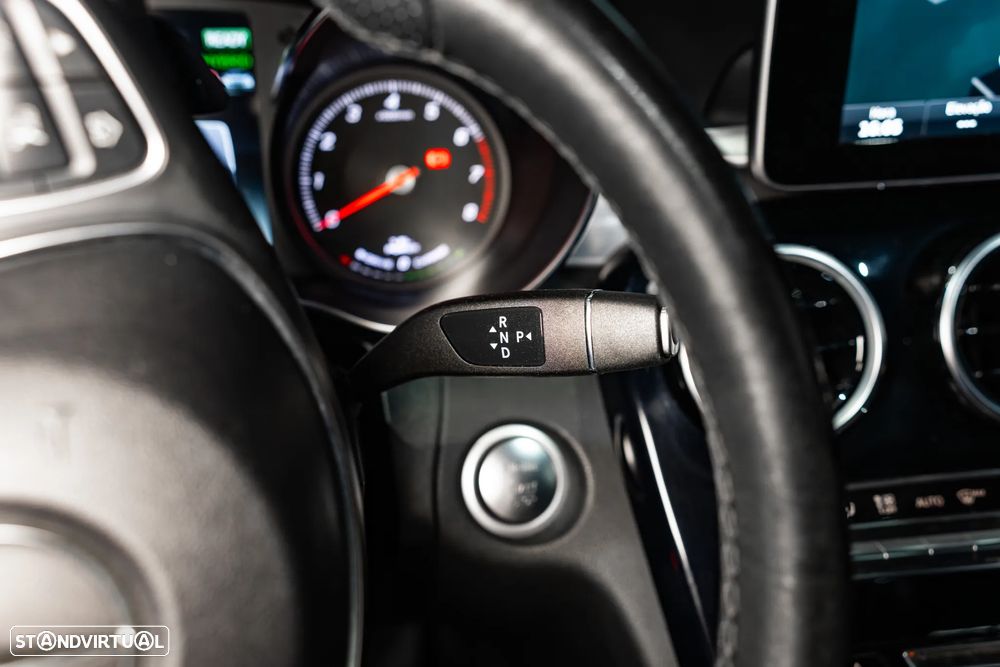 Mercedes-Benz C 350 e T 7G-TRONIC AMG Line - 9