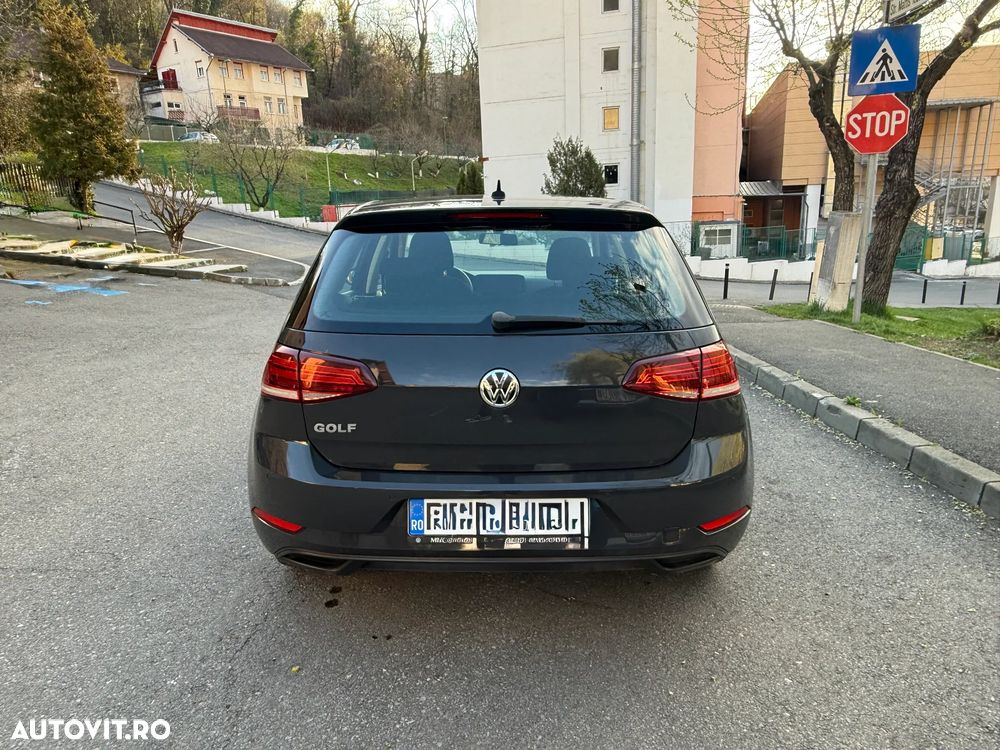 Volkswagen Golf 1.0 TSI Trendline - 4
