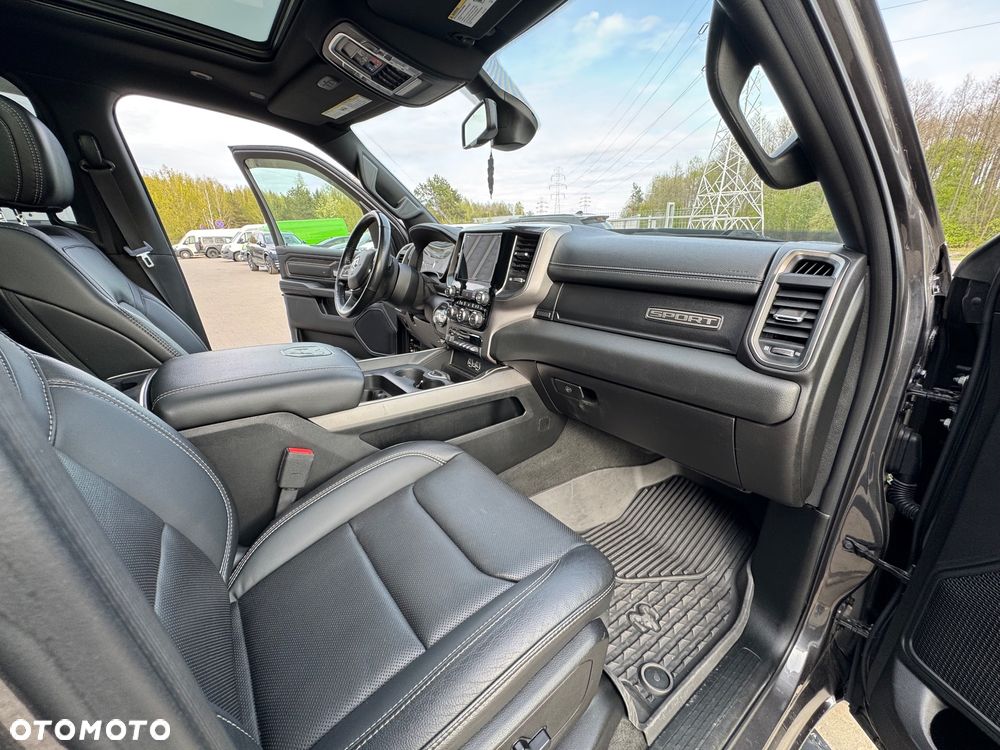 RAM 1500 5.7 Quad Cab Laramie - 20