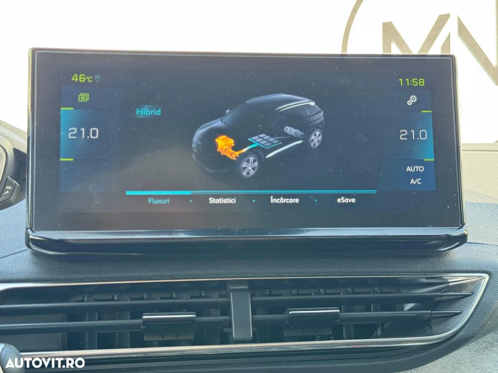 Peugeot 3008 PHEV 300 EAT8 4X4 GT - 26
