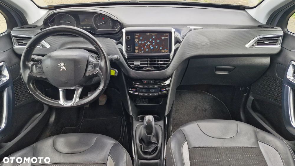 Peugeot 2008 1.6 e-HDi Allure S&S - 13