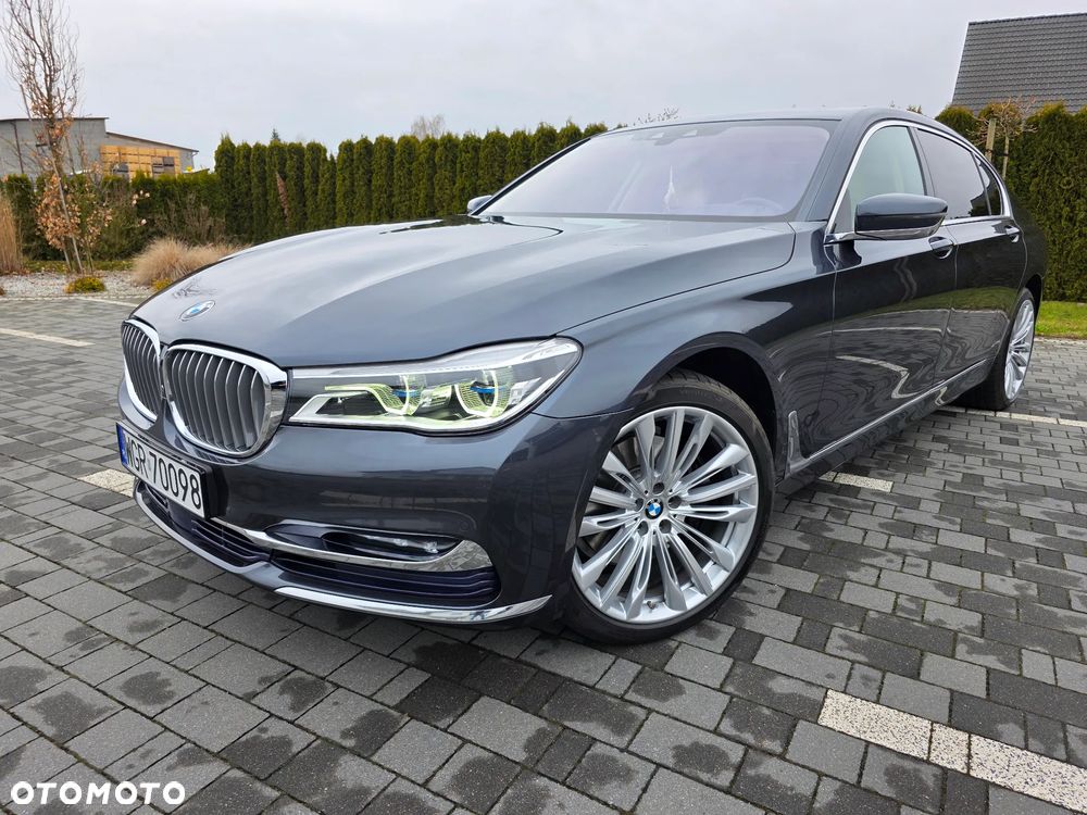 BMW Seria 7 730d xDrive - 18