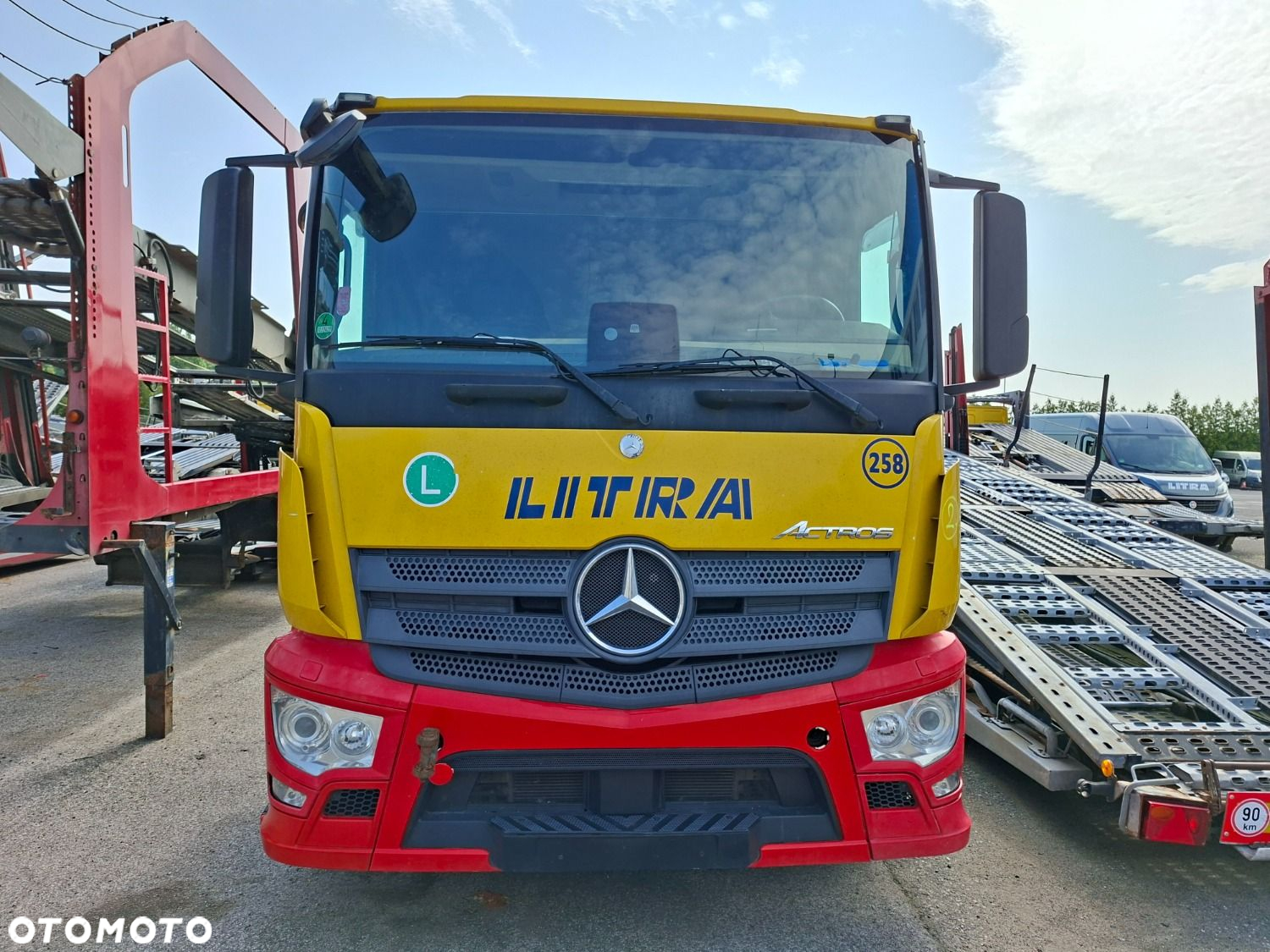 Versalift Actros 1843 L Nra - 2
