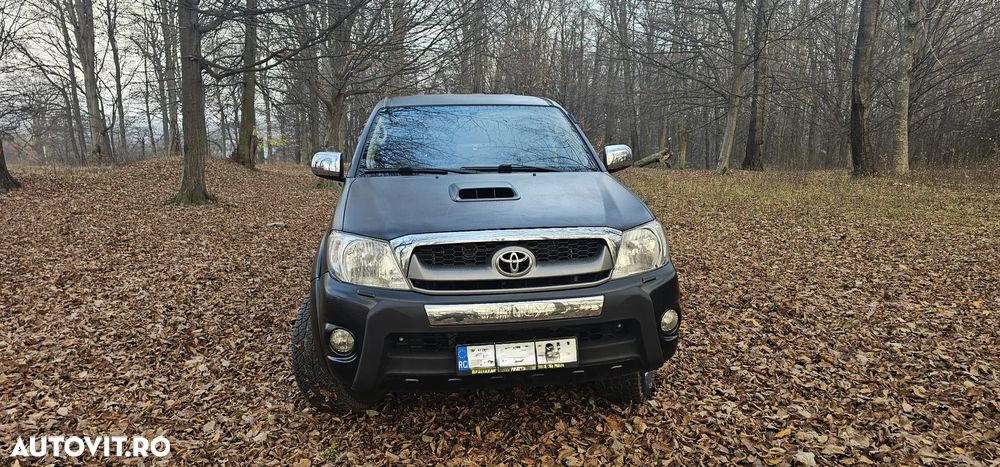 Toyota Hilux 4x4 Double Cab - 17