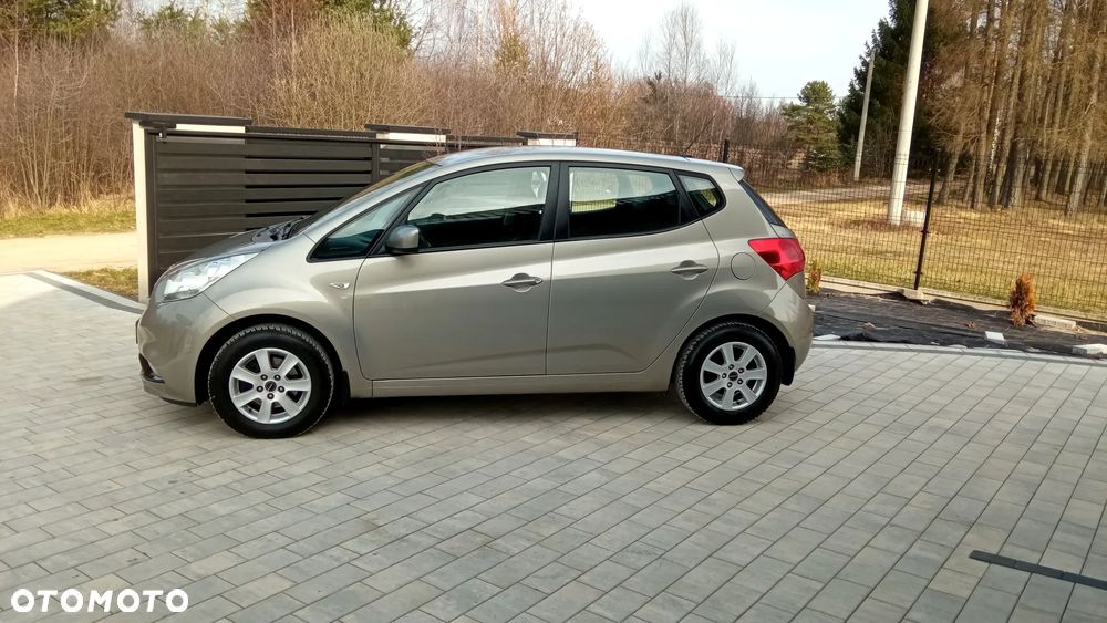 Kia Venga 1.4 L - 4
