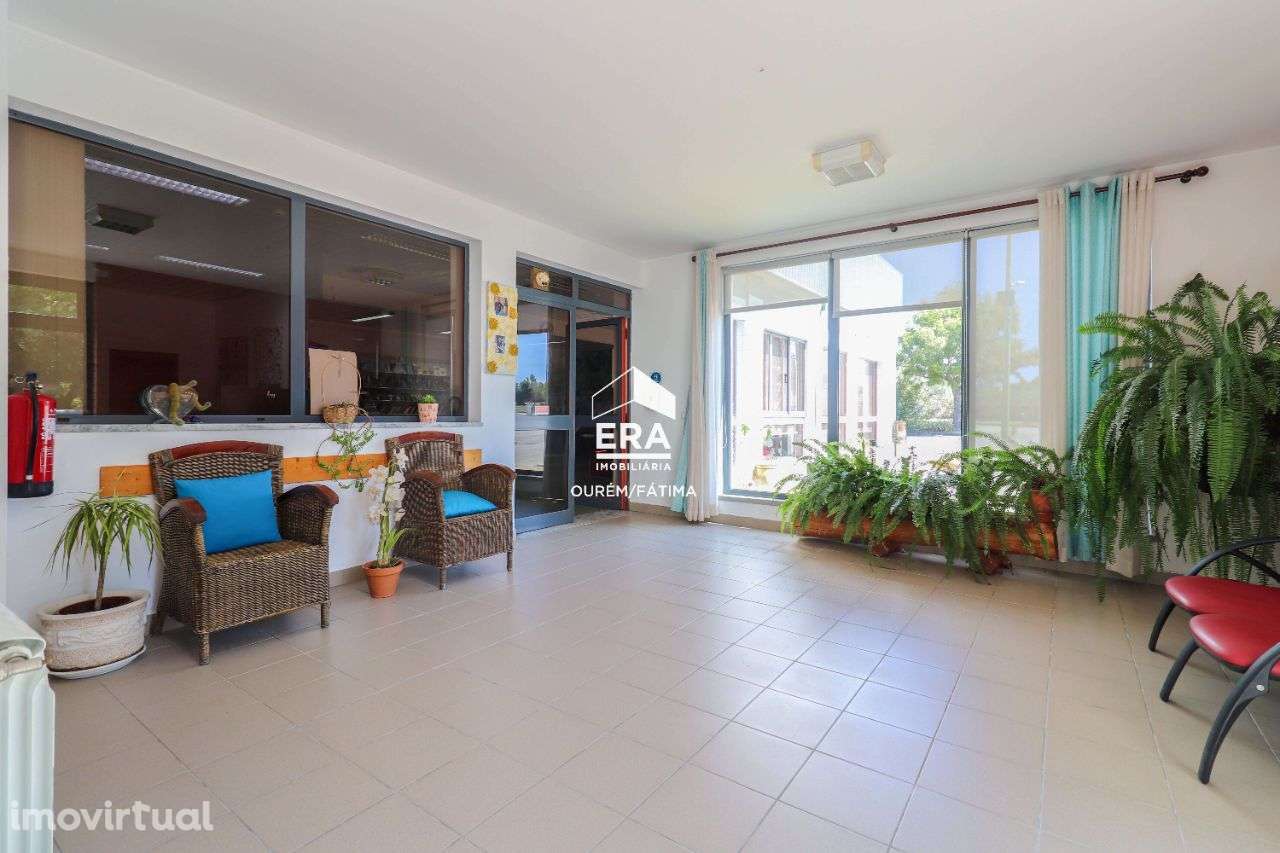 Lar com 60 quartos em Castelo Branco - Grande imagem: 4/53