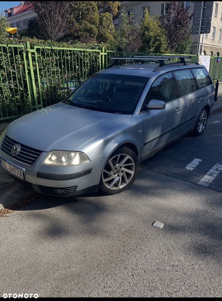 Volkswagen Passat 2003 photo 2