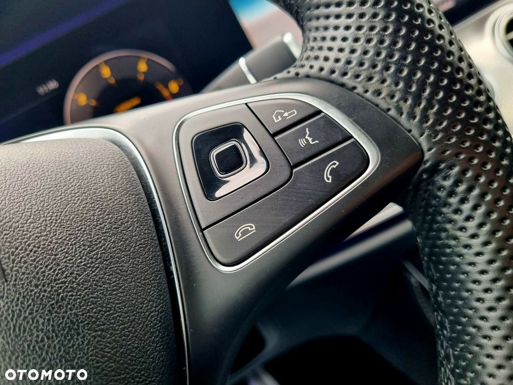 Mercedes-Benz Klasa E 220 d 9G-TRONIC Avantgarde - 21